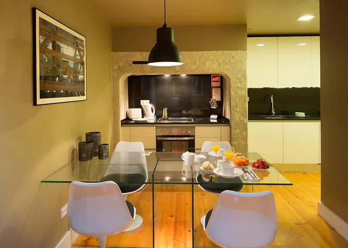 Apartamento No Cais Do Sodre, Zona Com Muita Vida Noturna, Ttlsp55